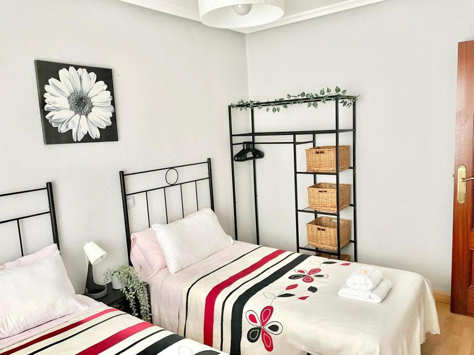 Apartamento San Lazaro. Oviedo Ngoại thất bức ảnh